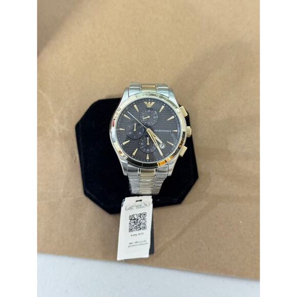 Emporio Armani AR11527 Multifunction Men's Watch With Gray Dial Silver-Gold Belt - Picture 4 of 5